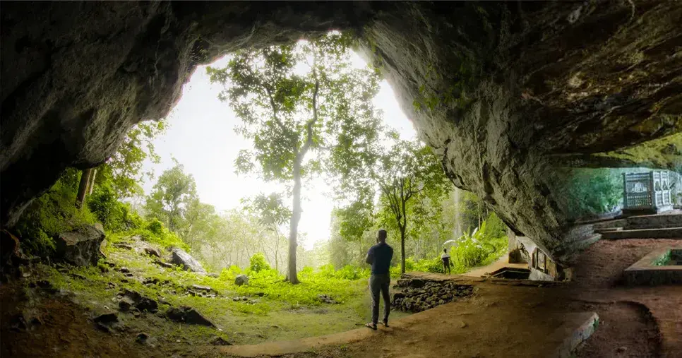 Camping And Caving in Batatotalena