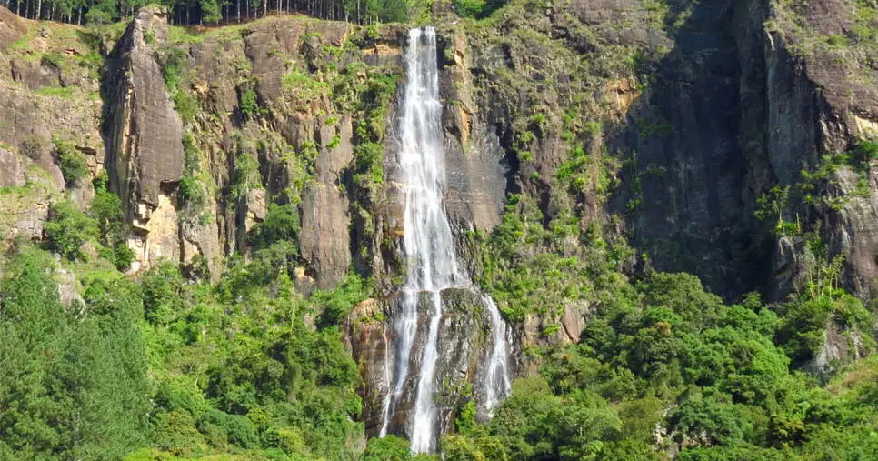 Bambarakanda Falls